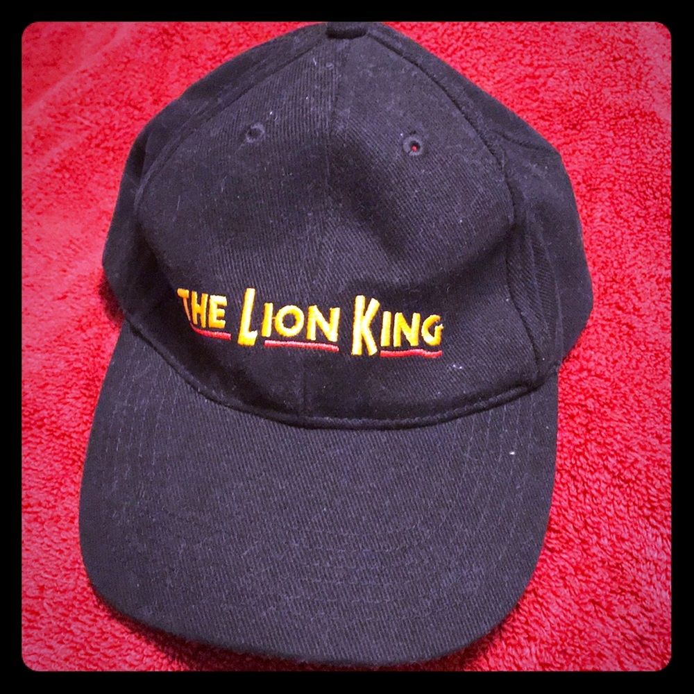 Cap The Lion King